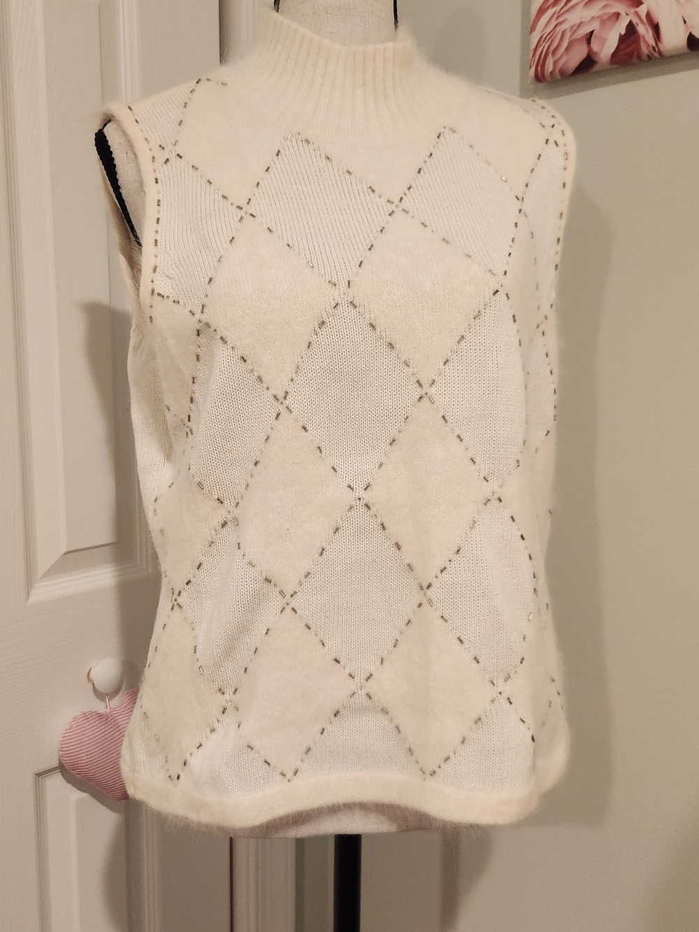 Emma James Cream Argyle Mock Neck Sleeveless Sweater Vest